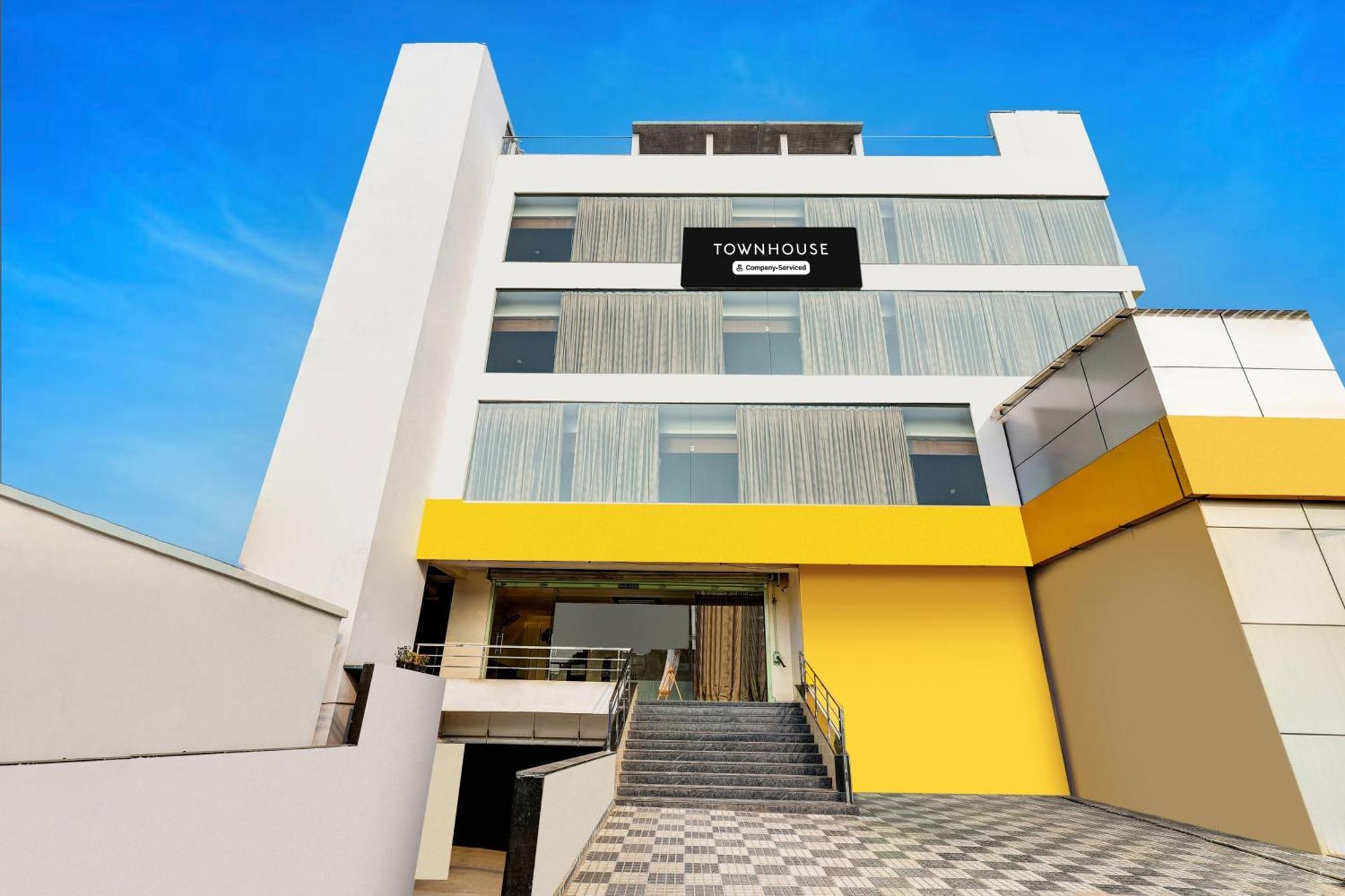 Townhouse Pendurthi Visakhapatnam Hotel Sabbavaram Exterior photo